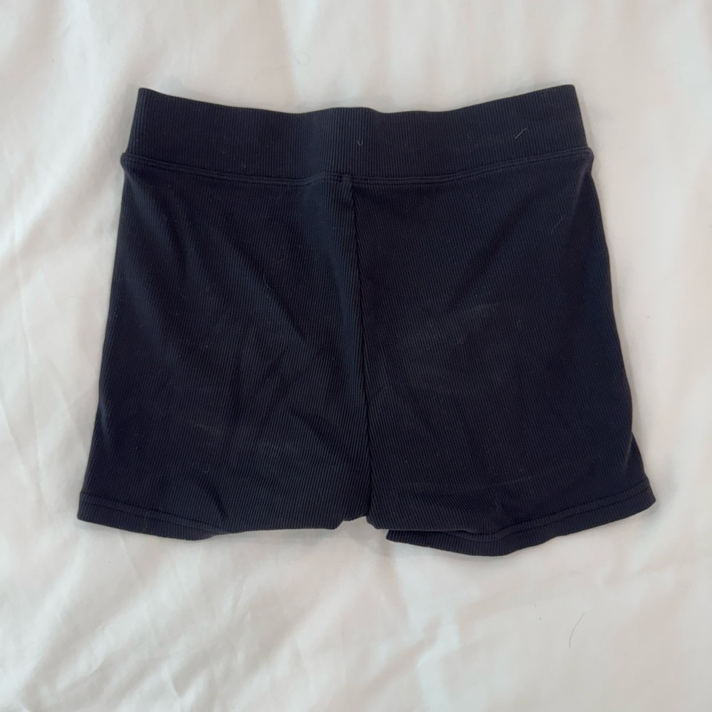 ALO Yoga Black Ribbed High-Waist Bike Shorts - Picture 2 of 4